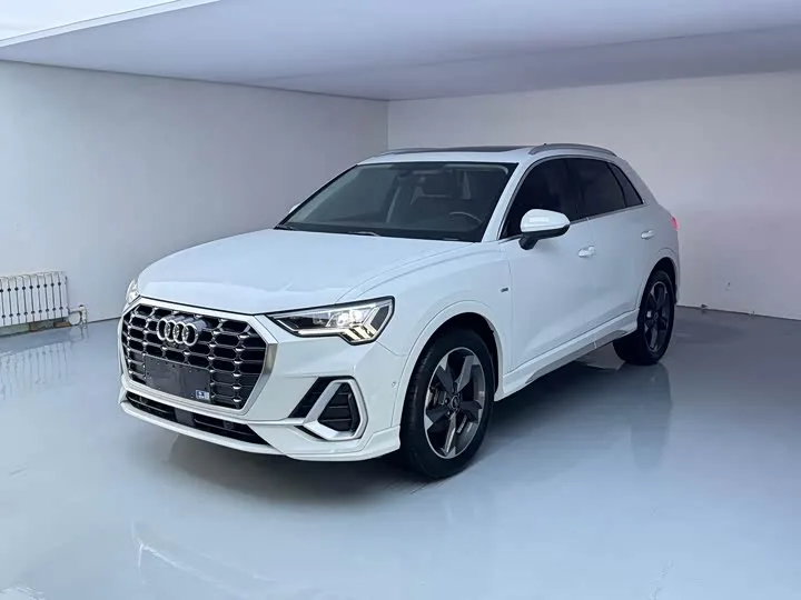 Audi Q3 35 TFSI Fashion Dynamic Edition