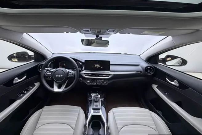 Kia K3 1.5L CVT Luxury Edition