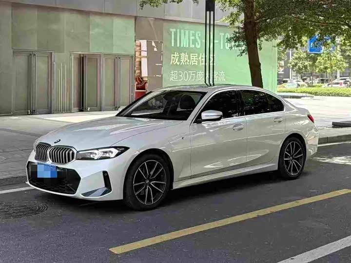 BMW 3 серии 320i M Sport Package